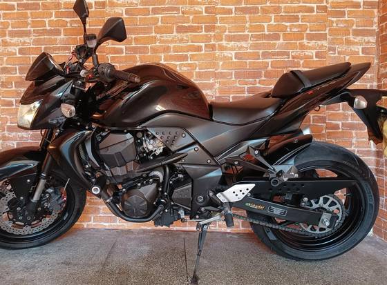 KAWASAKI Z-750 